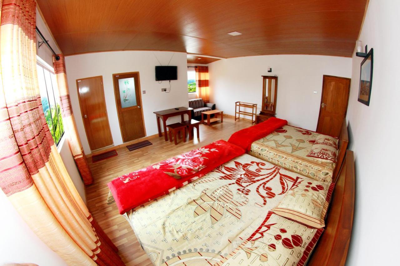 Hotel Gregory Hills à Nuwara Eliya Extérieur photo