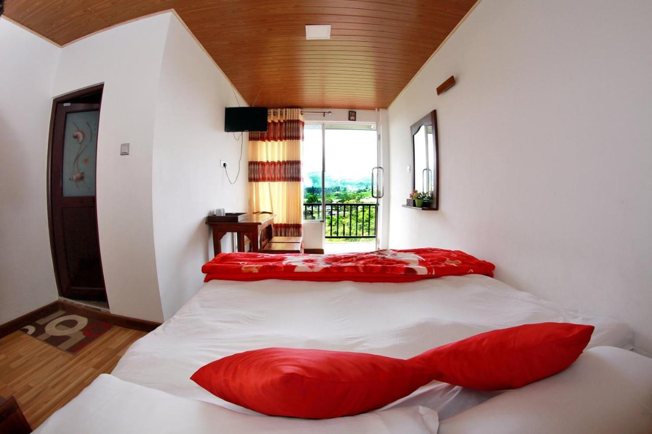 Hotel Gregory Hills à Nuwara Eliya Extérieur photo