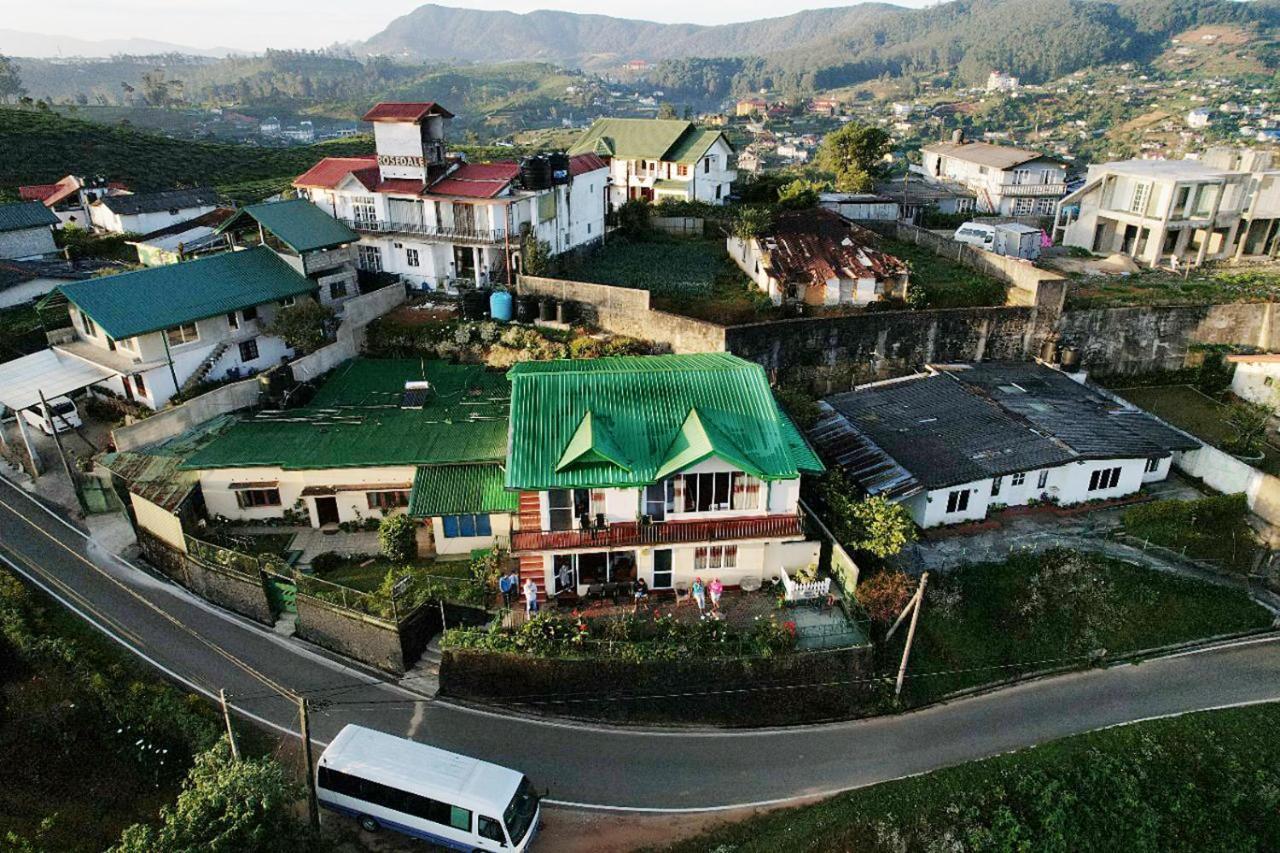 Hotel Gregory Hills à Nuwara Eliya Extérieur photo
