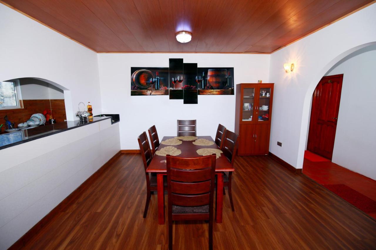 Hotel Gregory Hills à Nuwara Eliya Extérieur photo